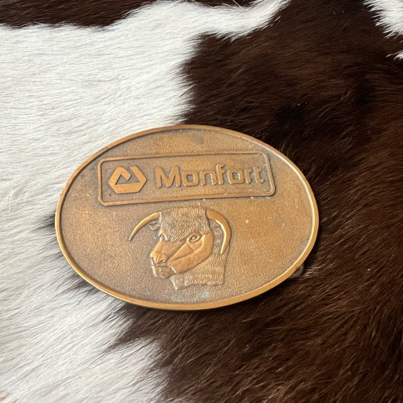 Vintage VTG Monfort Belt Buckle Bronze Color - Picture 2 of 3